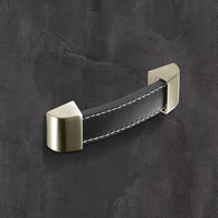 Hettich Möbelgriff "Agliano" - Leder braun / Edelstahl Optik gebürstet